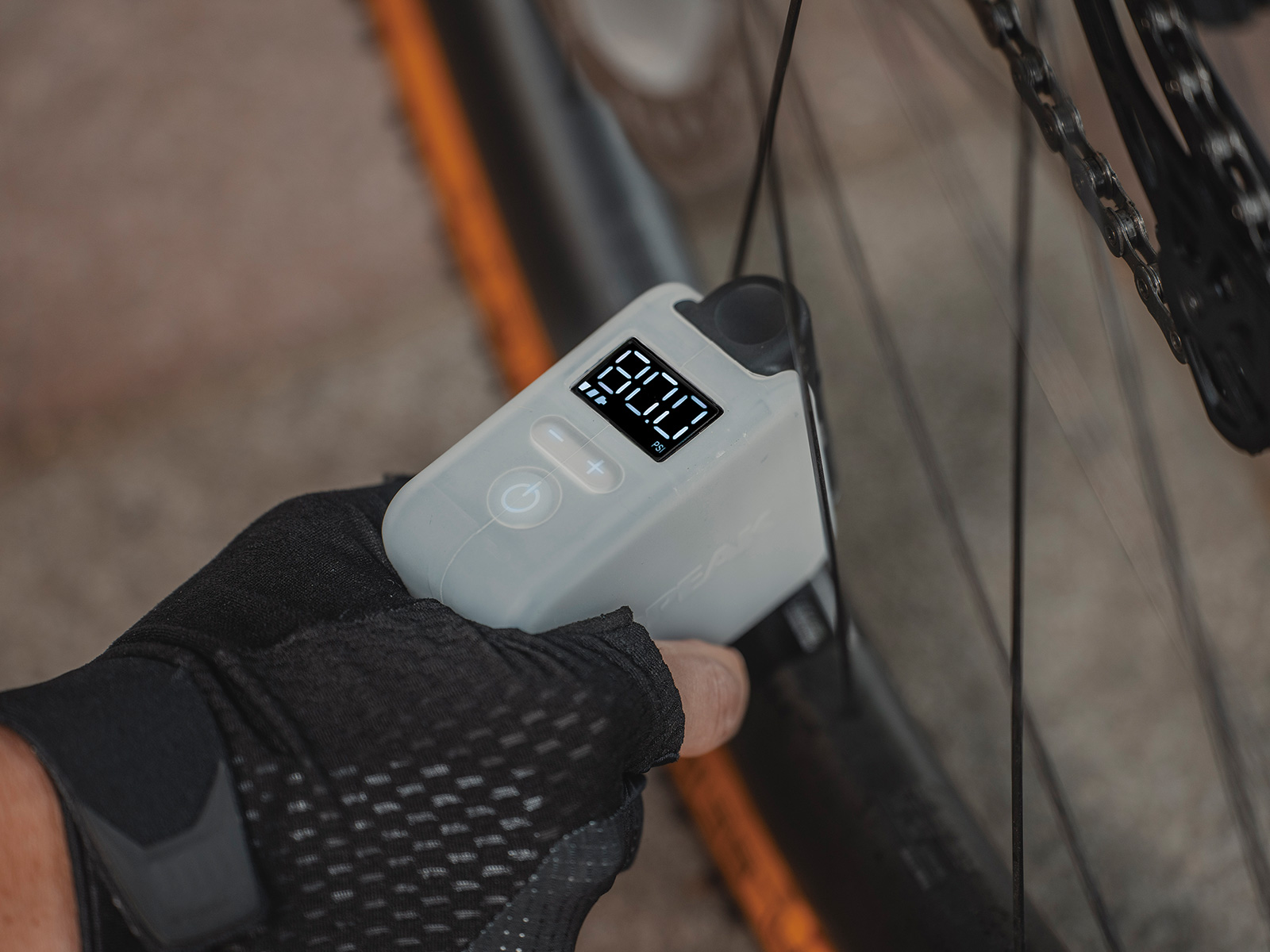Topeak E-Booster Digital Pump